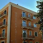 La Chicca Palace מלון מילאצו