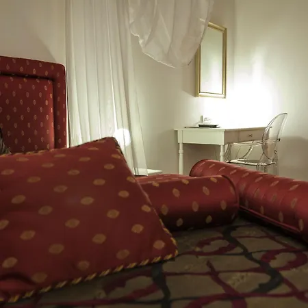 Hotel La Chicca Palace 4*